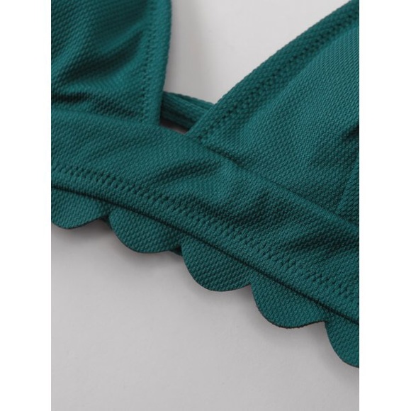 #5 Cupshe Scalloped Edge V-Neck Printed Bottoms nwt - Picture 7 of 9